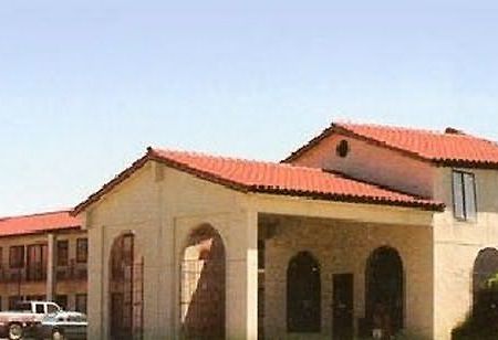 Econo Lodge بيلتون المظهر الخارجي الصورة